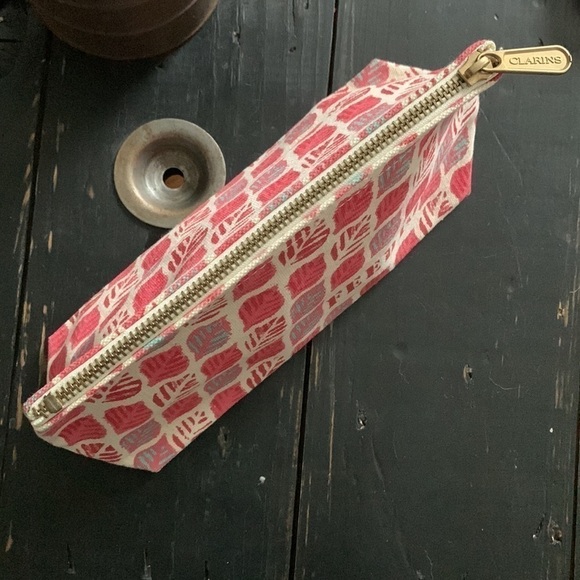 FEED 10 for Clarins Canvas Cosmetic Bag - Picture 10 of 13